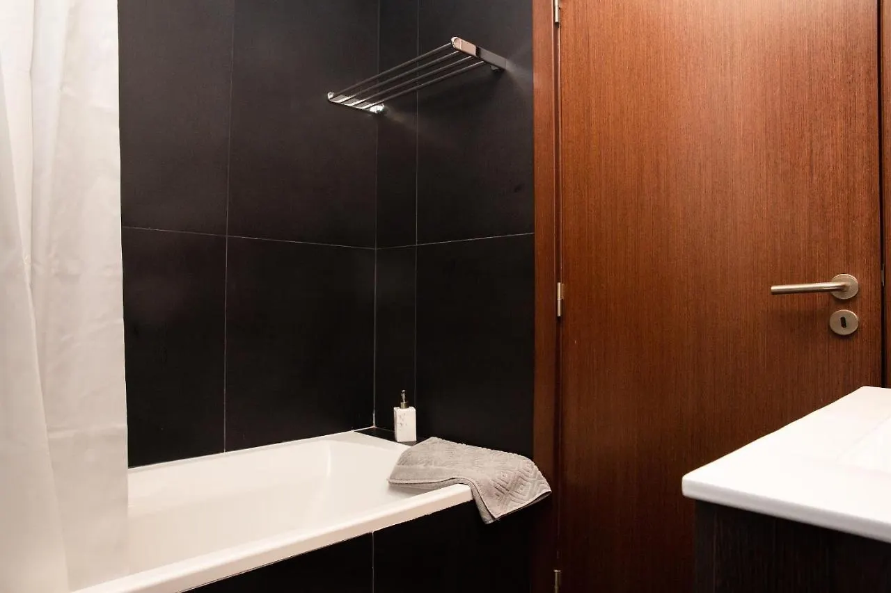 Modern 2Bed Rooftop Pool & Gym, Marina &Meia Praia Lagos Apartamento